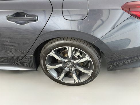 Used 2025 Honda Civic Sport image 11
