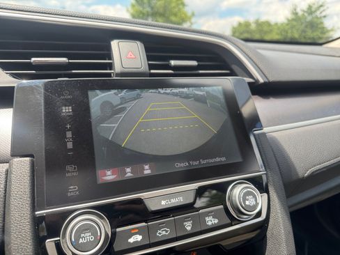 Used 2016 Honda Civic EX image 17