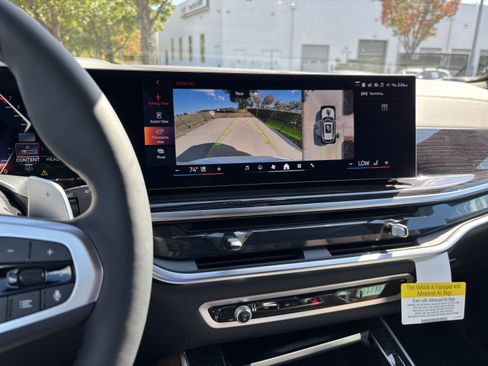 Used 2026 BMW X5 xDrive40i w/ M Sport Package image 25