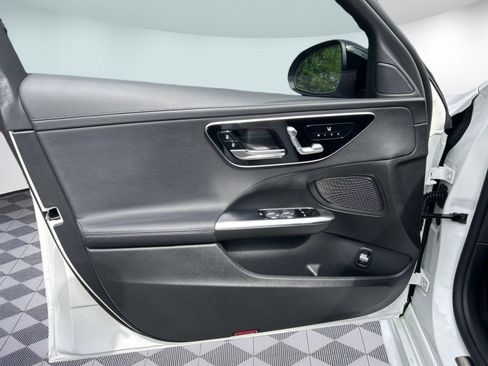 Used 2023 Mercedes-Benz C 300 4MATIC Sedan image 14