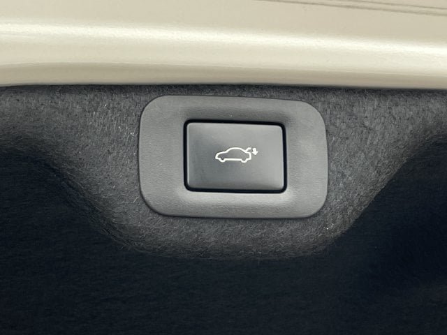 Used 2025 Lexus ES 350 w/ Premium Package FWD image 29
