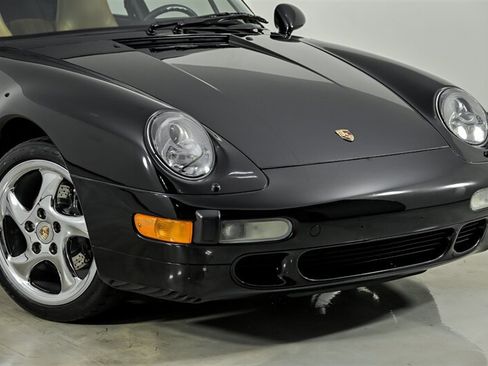 Used 1997 Porsche 911 Carrera RWD image 2