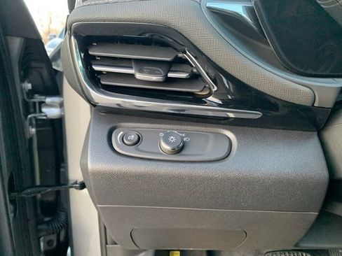 New 2026 Buick Envista Avenir image 19