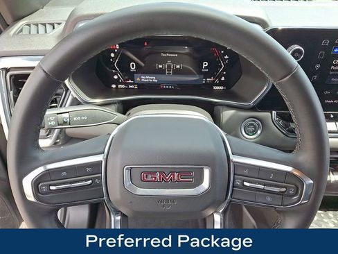 Used 2025 GMC Canyon Elevation w/ Convenience Package AWD/4WD image 4