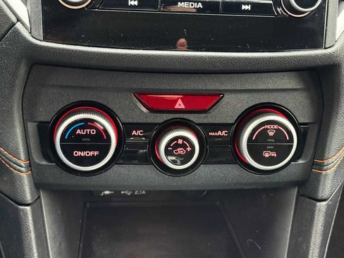 Certified 2021 Subaru Crosstrek 2.0i Premium w/ Moonroof Package image 26