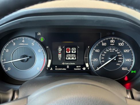 Used 2025 Acura RDX SH-AWD w/ Advance Package image 23