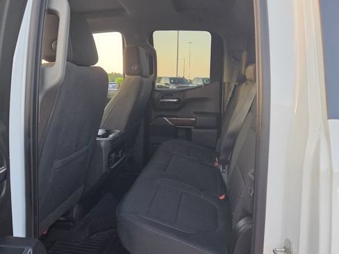 Used 2019 Chevrolet Silverado 1500 RST w/ True North Edition AWD/4WD image 6