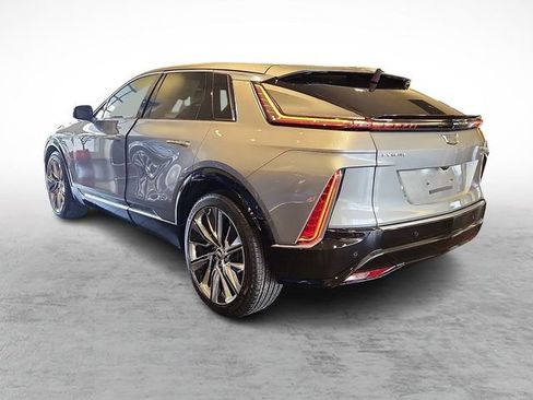 New 2026 Cadillac Lyriq Signature Luxury image 4