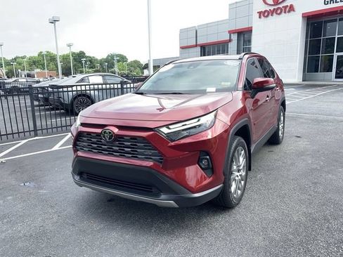 Certified 2023 Toyota RAV4 Limited AWD/4WD image 4
