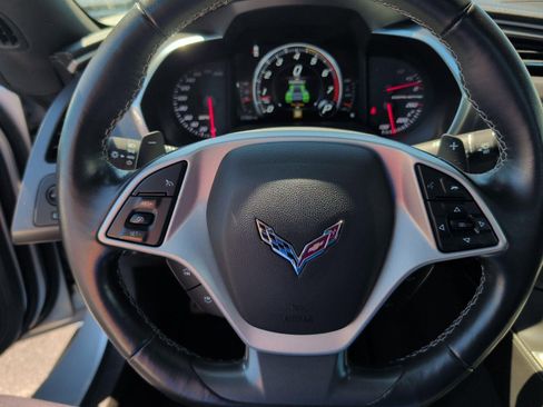 Used 2019 Chevrolet Corvette Stingray Convertible w/ 2LT Preferred Equipment Group RWD image 18