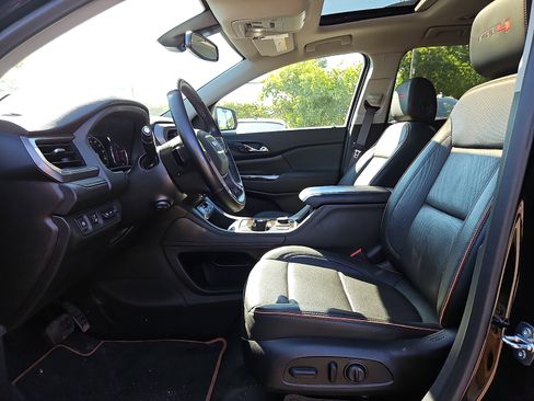 Certified 2023 GMC Acadia AT4 w/ Technology Package AWD/4WD image 13