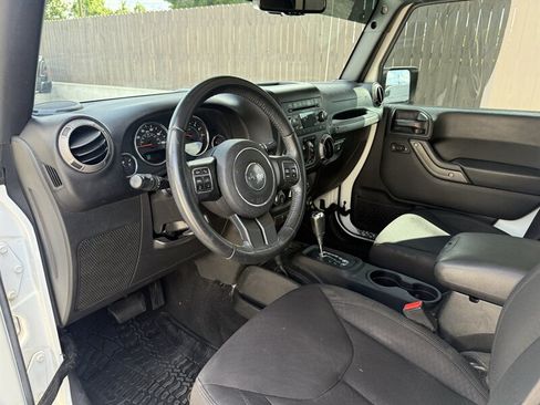 Used 2017 Jeep Wrangler Unlimited Sport w/ Quick Order Package 24S AWD/4WD image 22