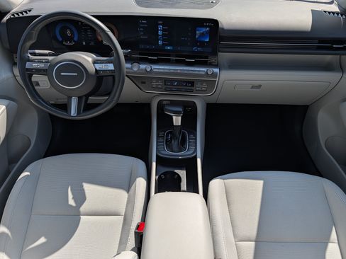 Used 2025 Hyundai Kona SEL AWD/4WD image 10