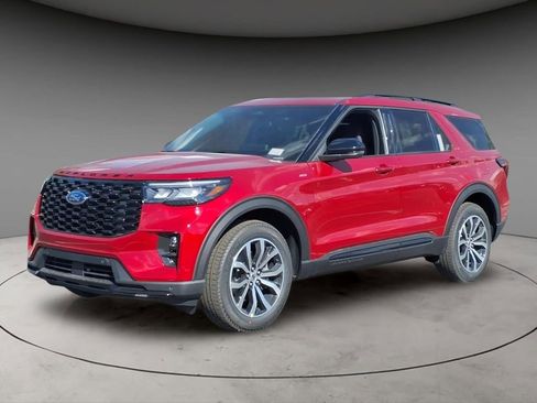 New 2026 Ford Explorer ST-Line image 1