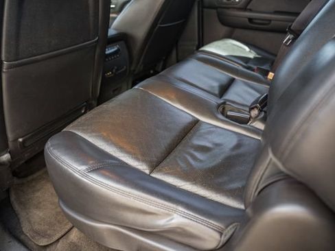 Used 2013 Chevrolet Suburban LTZ AWD/4WD image 39