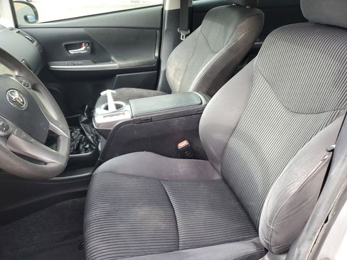 Used 2015 Toyota Prius V Two image 25