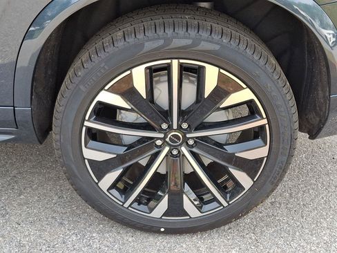 New 2026 Volvo XC90 T8 Ultra w/ Protection Package AWD/4WD image 5