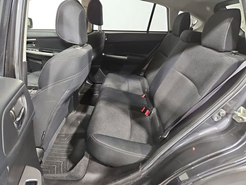 Used 2015 Subaru Crosstrek 2.0i Premium image 24