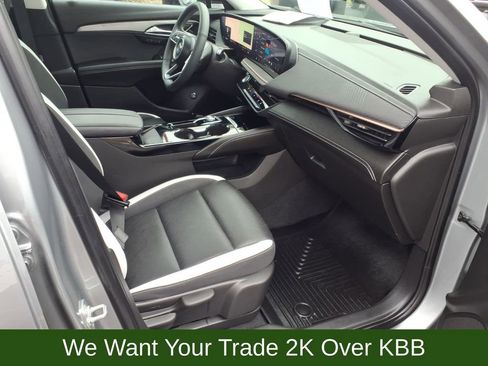 Used 2024 Buick Envision Sport Touring image 29