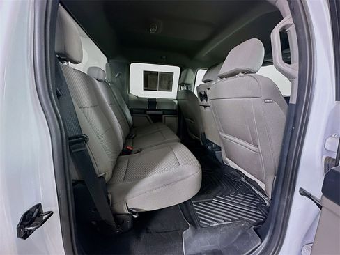 Used 2022 Ford F250 XLT image 9