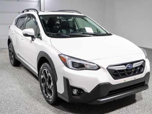 Used 2023 Subaru Crosstrek 2.5i Limited w/ Moonroof Package AWD/4WD image 5
