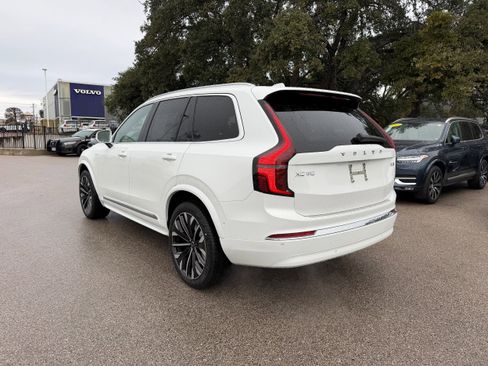 New 2026 Volvo XC90 B6 Plus w/ Protection Package Premier image 4