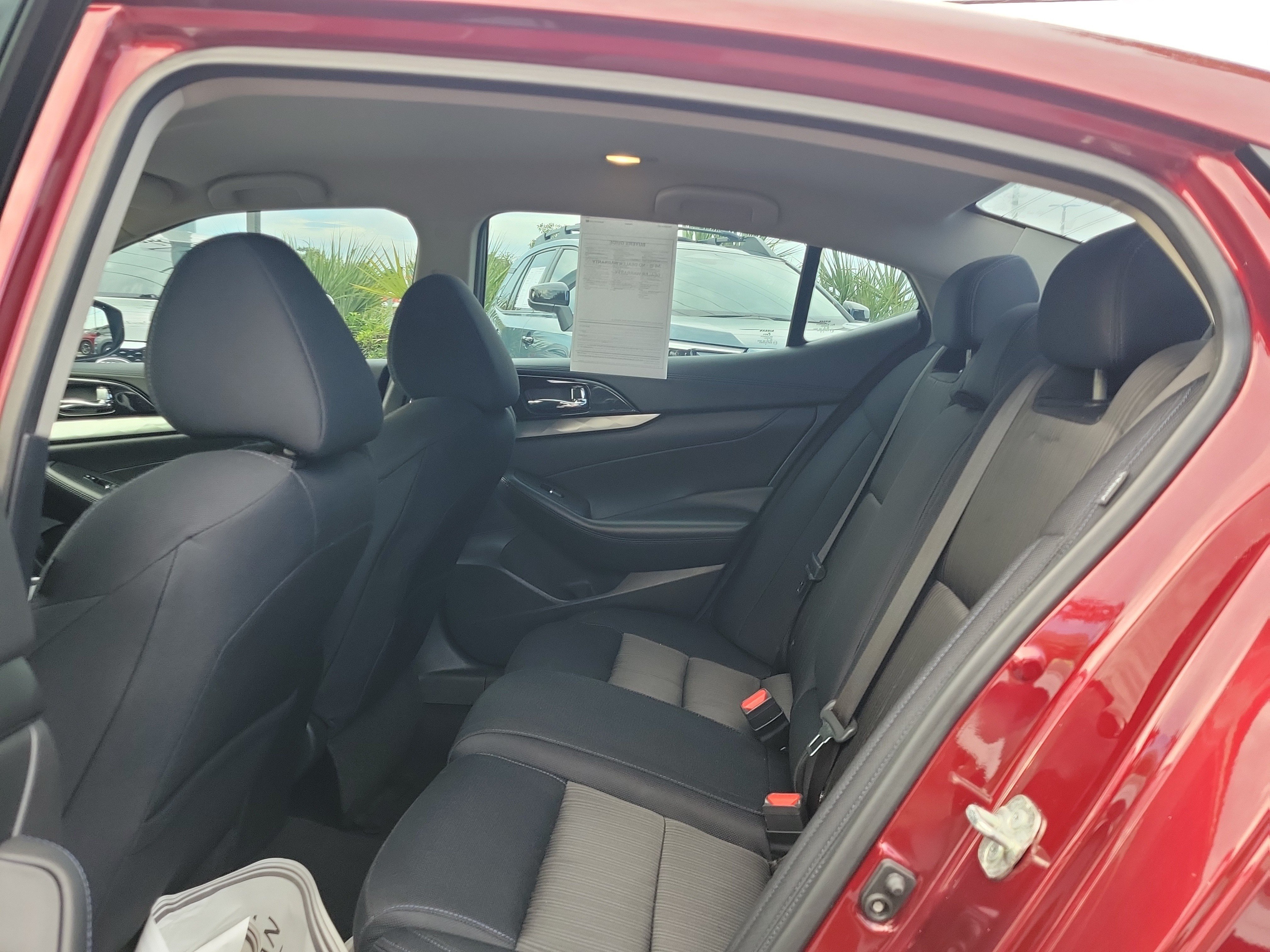 Used 2020 Nissan Maxima 3.5 S w/ Floor Mat Group FWD image 11