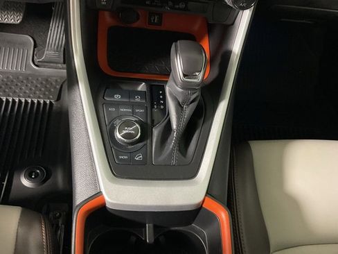 Used 2024 Toyota RAV4 Adventure image 28