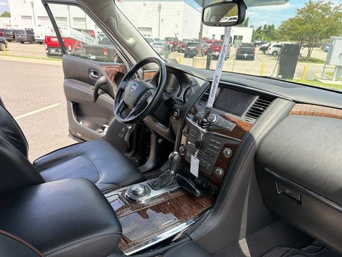 Used 2018 Nissan Armada SL w/ Premium Package AWD/4WD image 13
