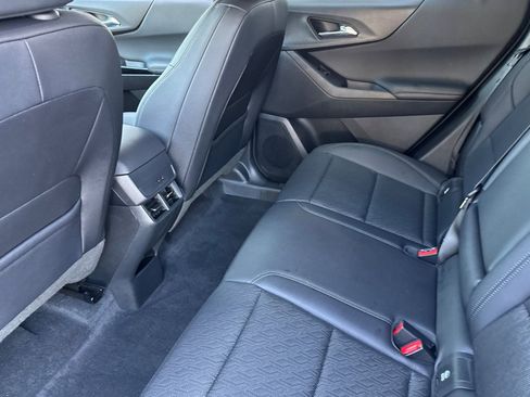 Used 2026 Chevrolet Equinox LT w/ Convenience Package II AWD/4WD image 15