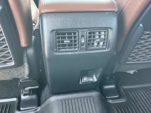 Used 2023 Toyota 4Runner Limited AWD/4WD image 18