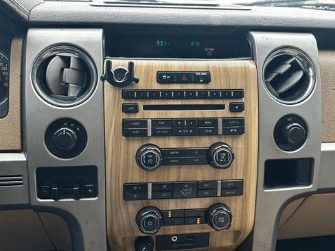 Used 2011 Ford F150 Lariat w/ Lariat Plus Pkg image 12