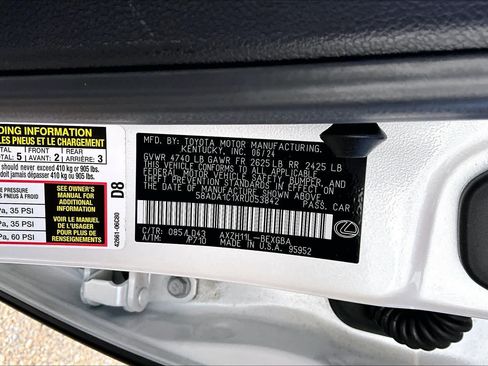Used 2024 Lexus ES 300h w/ Premium Package FWD image 36