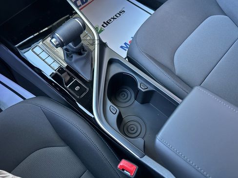 New 2026 Kia Niro LX FWD image 22