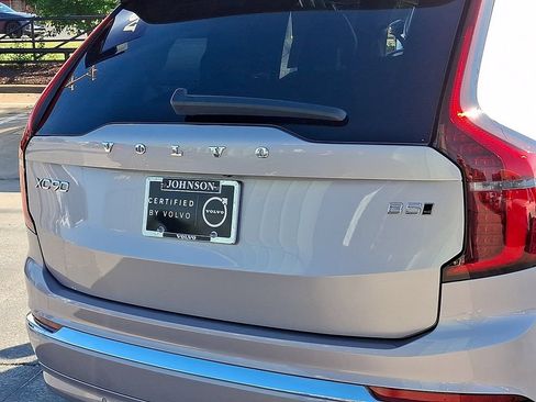 Certified 2026 Volvo XC90 B5 Ultra AWD/4WD image 30
