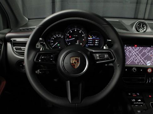 New 2026 Porsche Macan AWD/4WD image 11