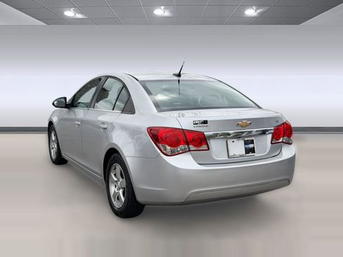 Used 2014 Chevrolet Cruze LT image 3
