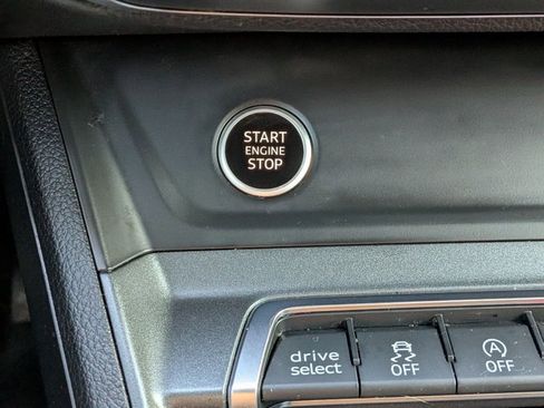 Used 2021 Audi Q3 2.0T Premium Plus w/ Premium Plus Package image 17