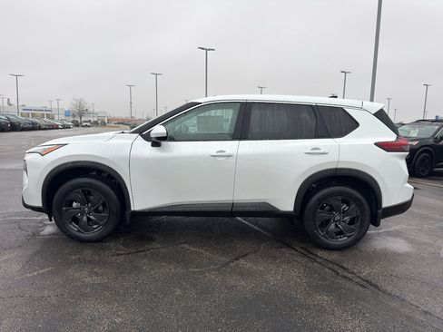 New 2026 Nissan Rogue SV w/ Cold Weather Package AWD/4WD image 6