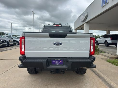 New 2026 Ford F250 XL AWD/4WD image 10