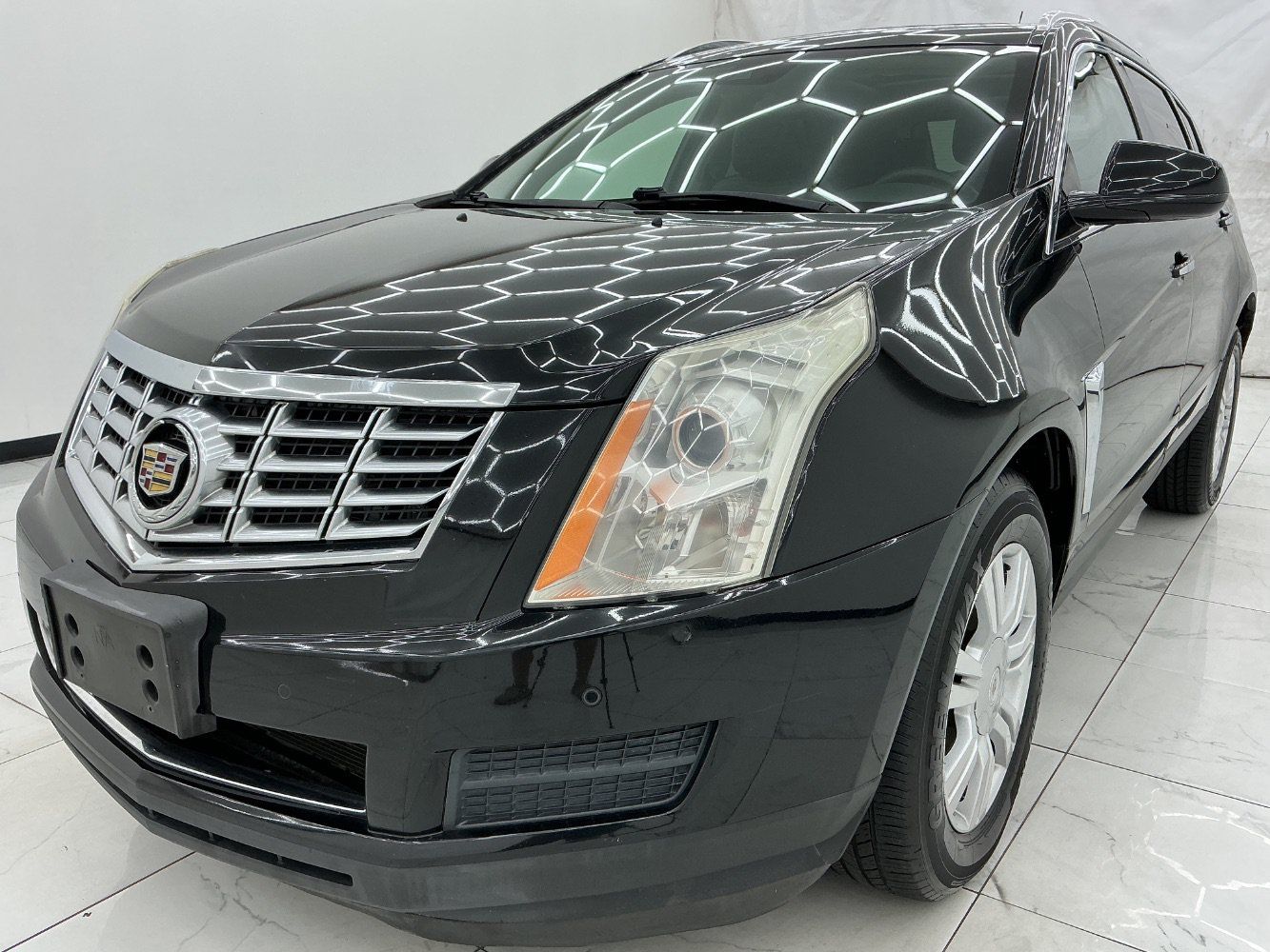 Used 2016 Cadillac SRX Luxury w/ Driver Awareness Package AWD/4WD image 1