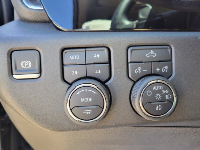 Used 2024 Chevrolet Silverado 1500 LT Trail Boss AWD/4WD image 20