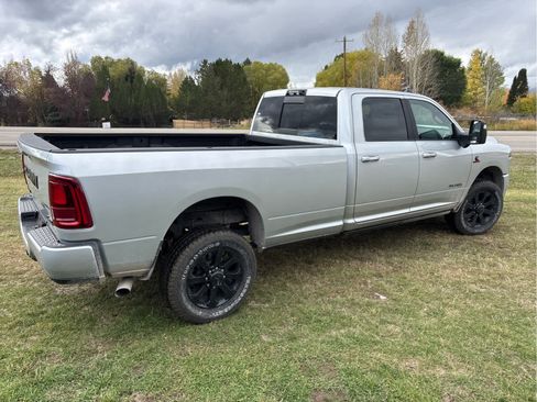 New 2026 RAM 2500 Laramie image 10
