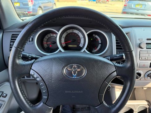 Used 2011 Toyota Tacoma 4x4 Double Cab w/ SR5 Pkg #2 image 55
