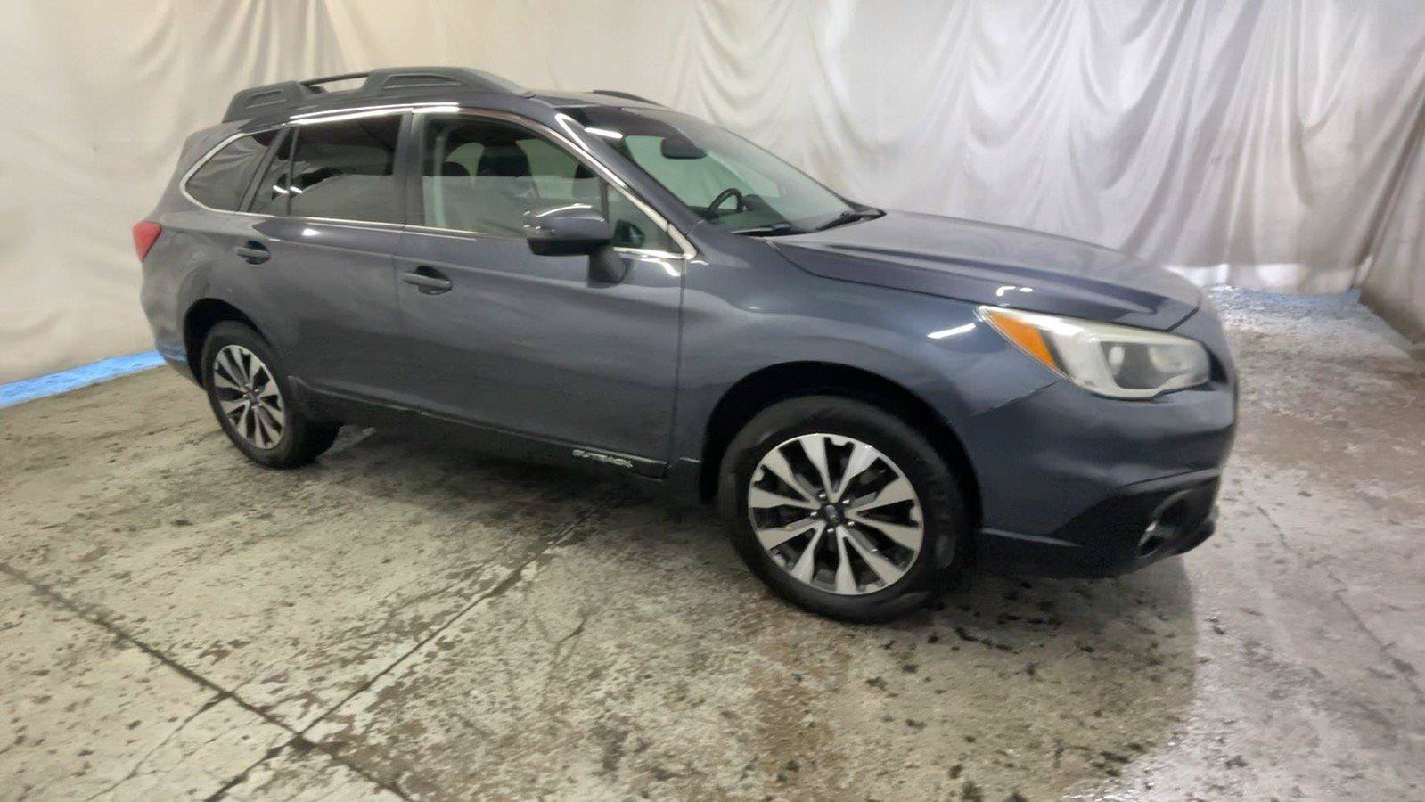Used 2016 Subaru Outback 3.6R Limited AWD/4WD image 3