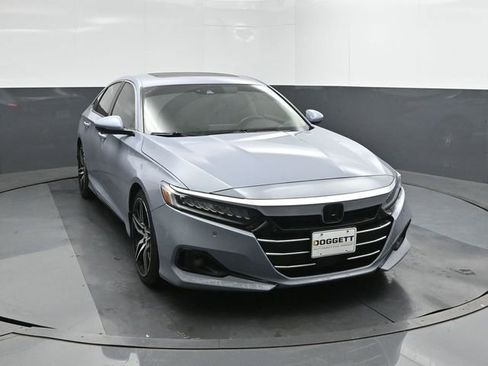 Used 2021 Honda Accord Touring image 22