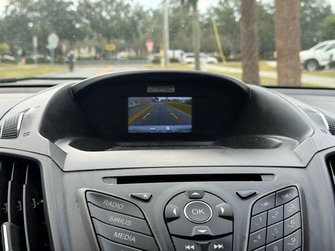 Used 2016 Ford Escape SE image 12