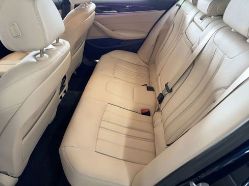 Used 2018 BMW 530i image 15