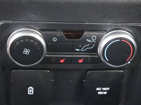 Used 2020 Ford Explorer Limited AWD/4WD image 22