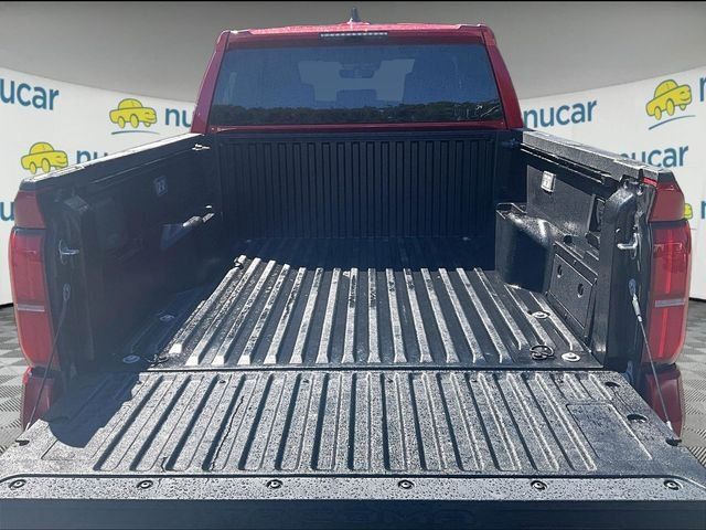Used 2025 Toyota Tacoma TRD Off-Road AWD/4WD image 29